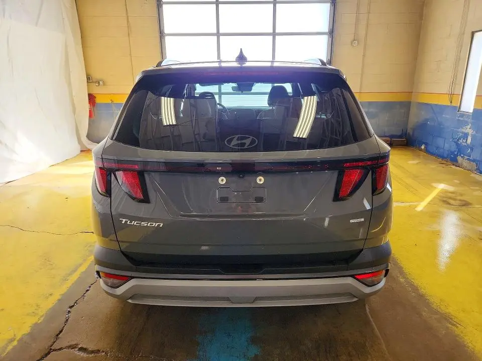 2025 HYUNDAI TUCSON SEL  