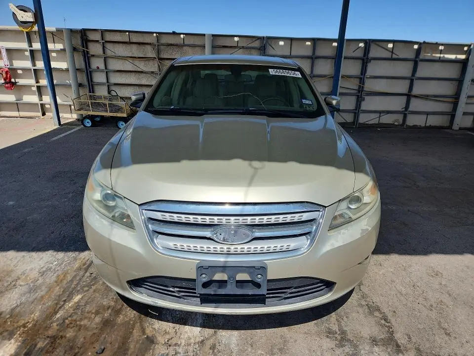 2010 FORD TAURUS SEL  