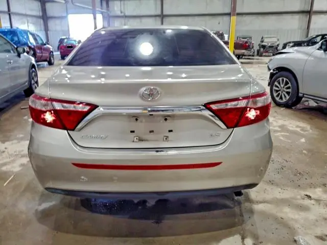 2015 TOYOTA CAMRY LE  