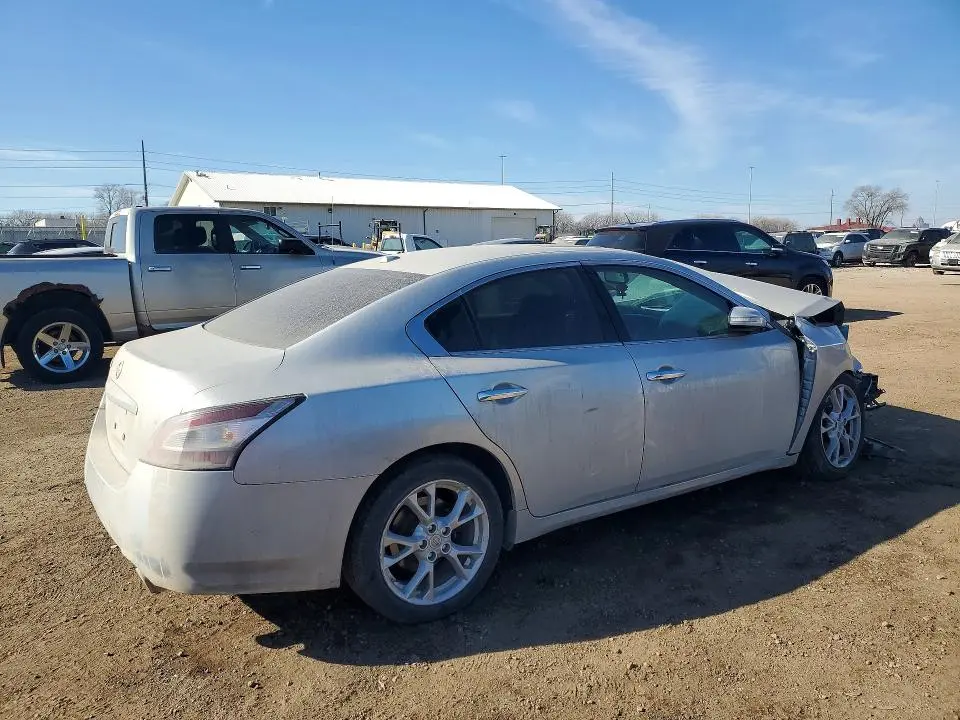 2014 NISSAN MAXIMA   