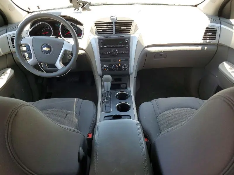 2012 CHEVROLET TRAVERSE LS  