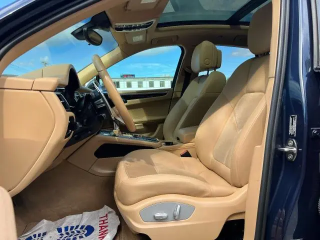 2015 PORSCHE MACAN S  