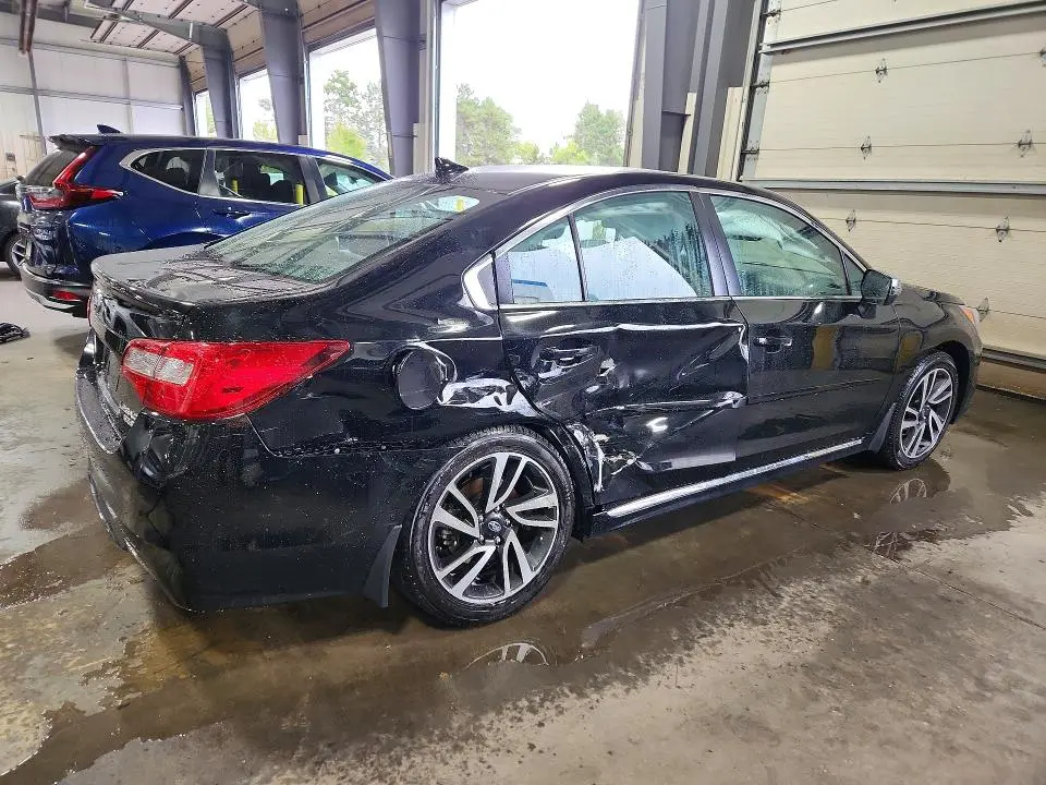 2017 SUBARU LEGACY SPORT  