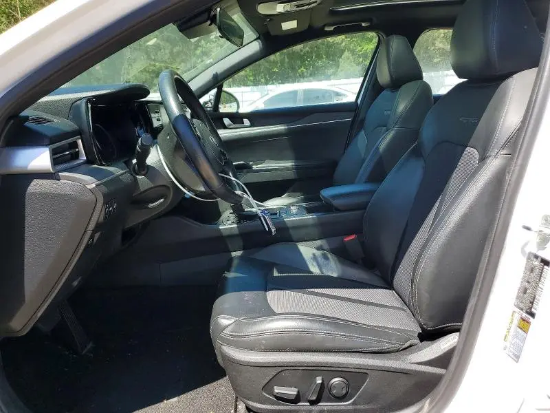 2021 KIA K5 GT LINE  