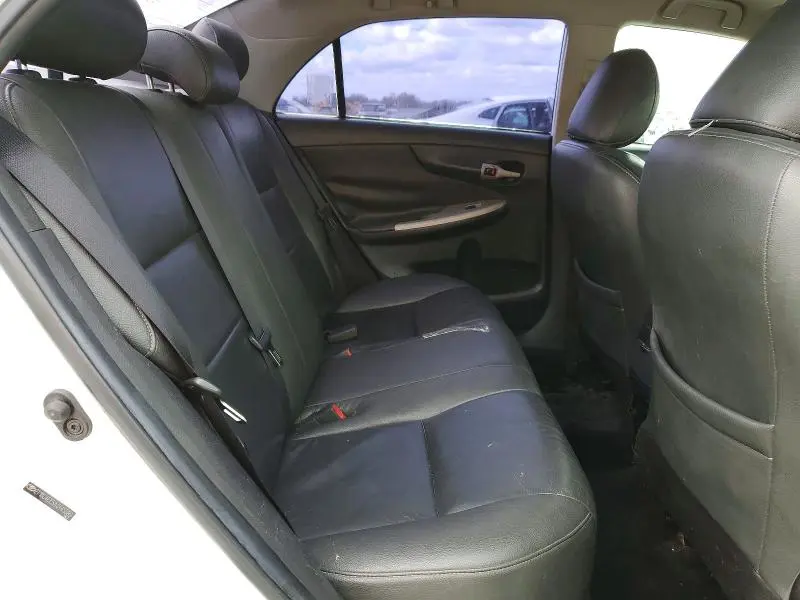 2010 TOYOTA COROLLA S  