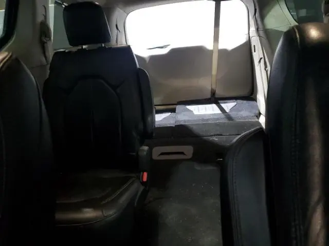 2019 CHRYSLER PACIFICA TOURING L  