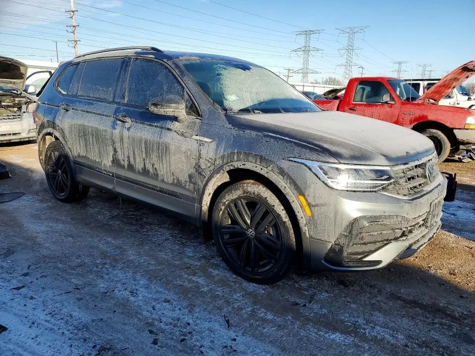 2022 VOLKSWAGEN TIGUAN   