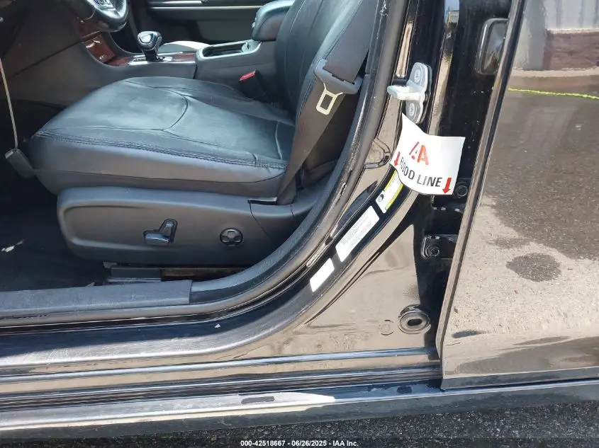 2014 CHRYSLER 300  