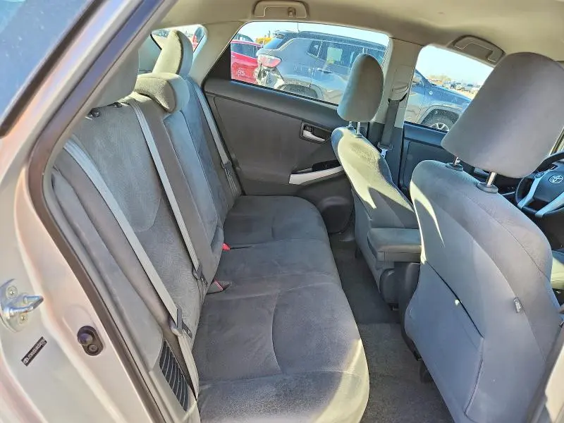 2010 TOYOTA PRIUS II  