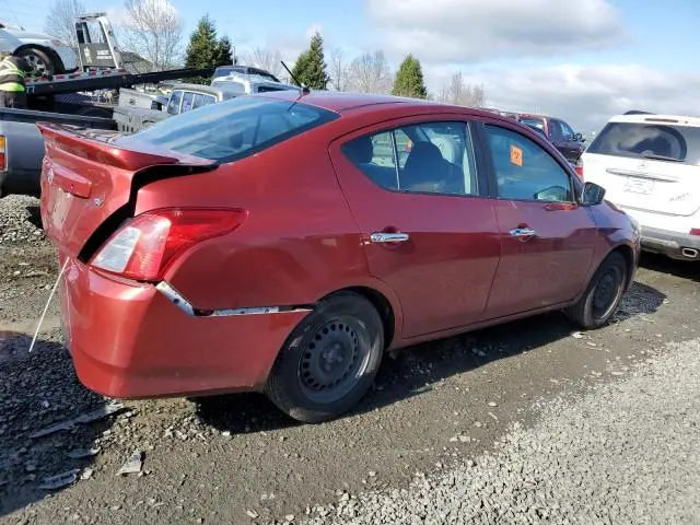 2019 NISSAN VERSA S  