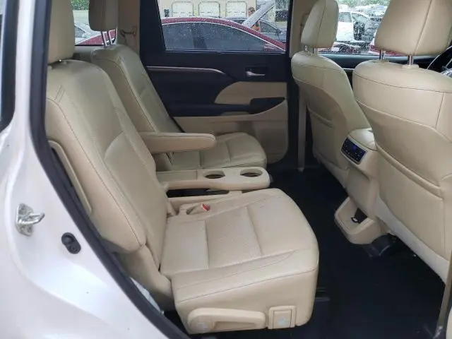 2018 TOYOTA HIGHLANDER LIMITED  