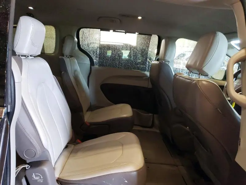 2017 CHRYSLER PACIFICA TOURING L  