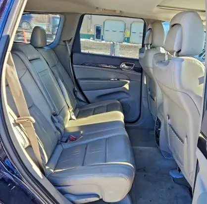 2011 JEEP GRAND CHEROKEE LAREDO  