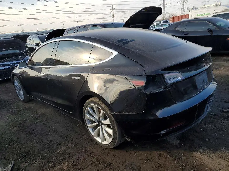 2018 TESLA MODEL 3   
