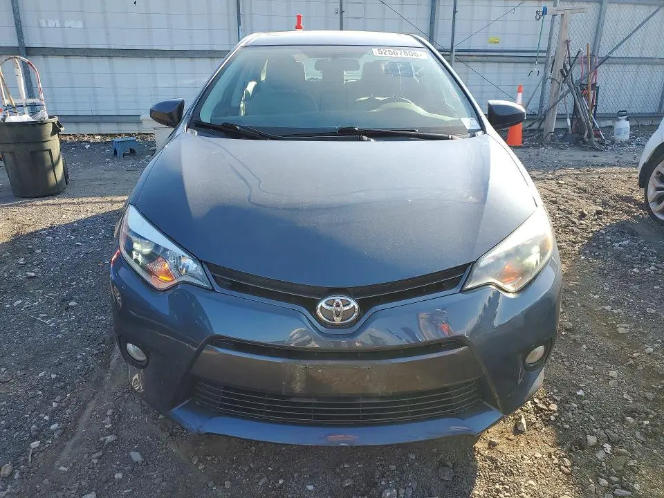 2015 TOYOTA COROLLA LE PLUS  