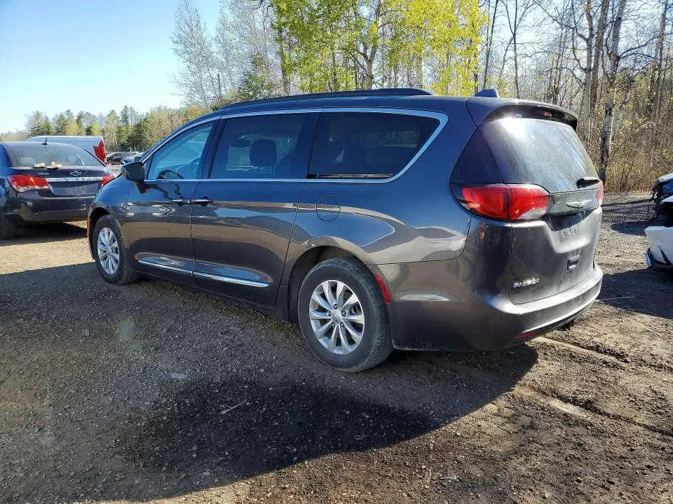 2017 CHRYSLER PACIFICA TOURING L  