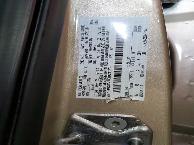 2018 FORD ESCAPE TITANIUM  
