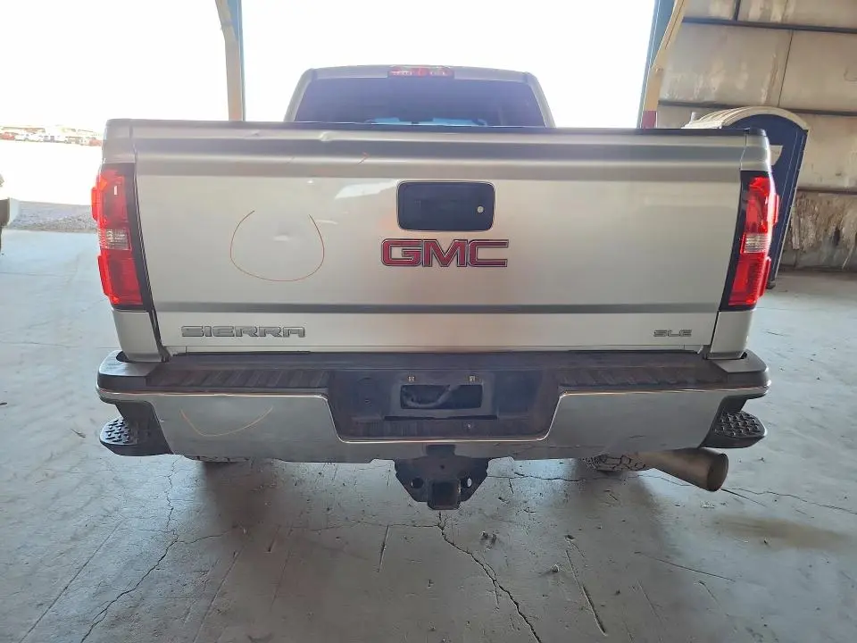 2016 GMC SIERRA K2500 SLE  