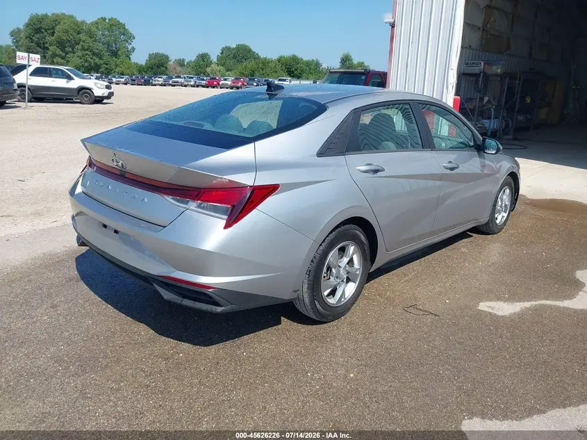 2021 HYUNDAI ELANTRA SE