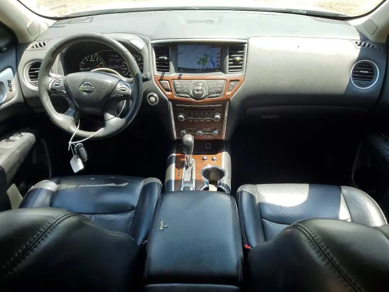 2017 NISSAN PATHFINDER S  