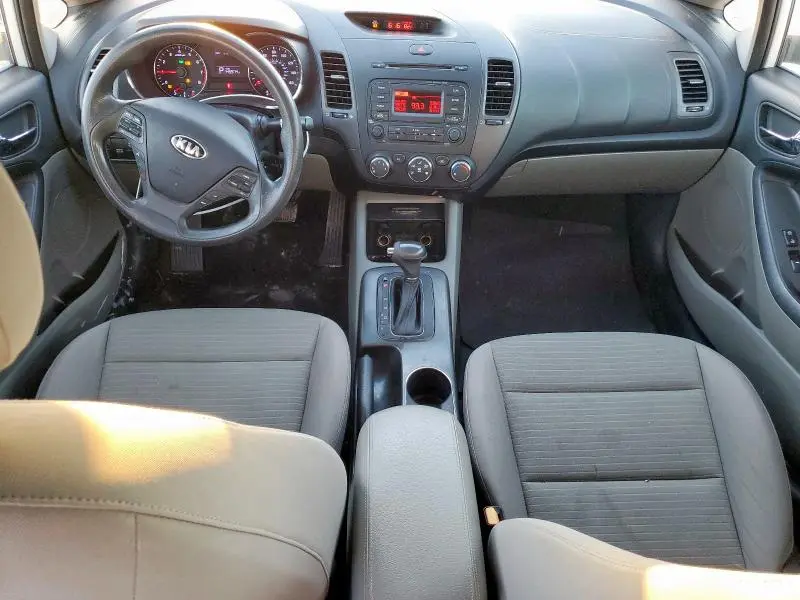 2015 KIA FORTE LX  