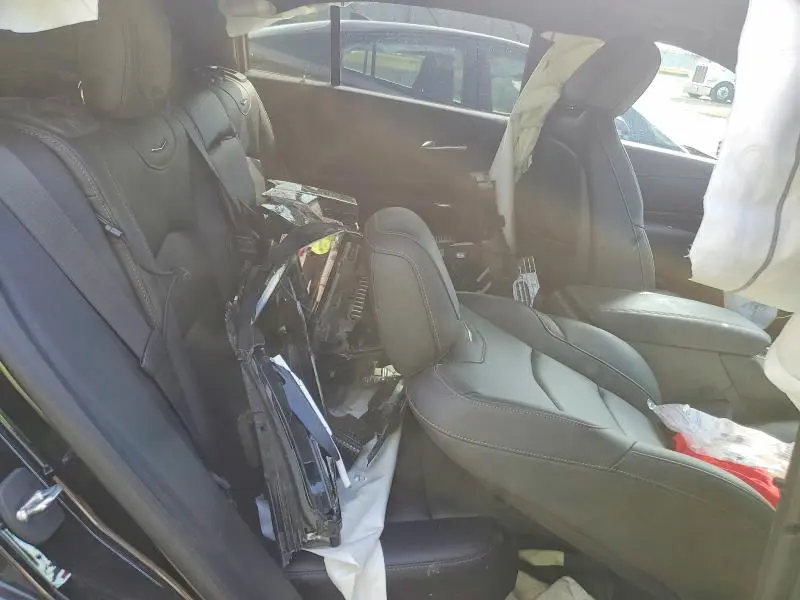 2019 CADILLAC XT4 SPORT  