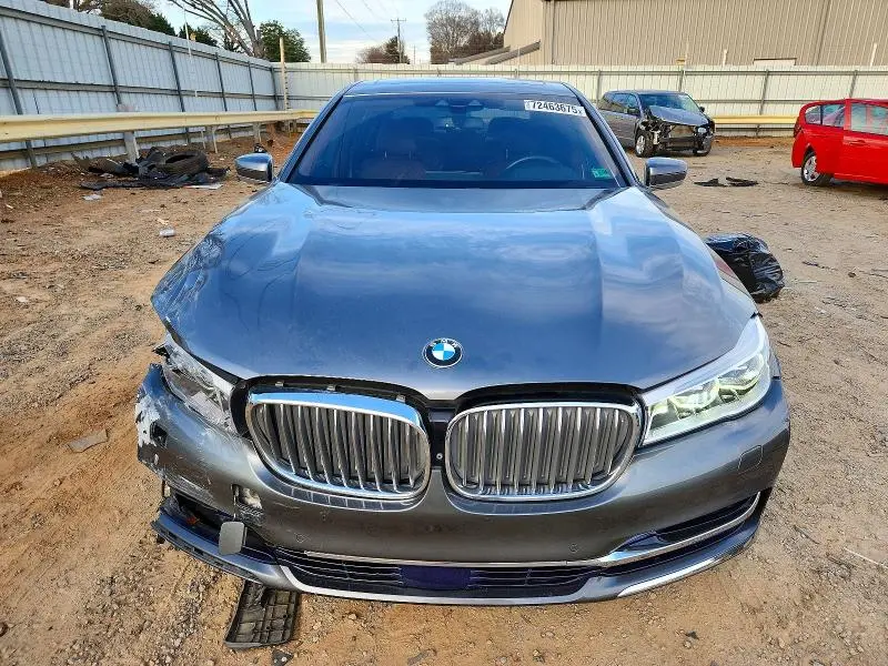 2016 BMW 750 XI  
