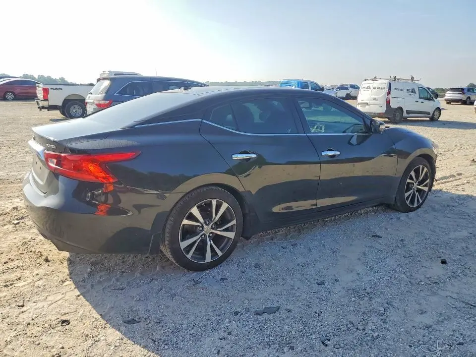 2017 NISSAN MAXIMA PLATINUM  