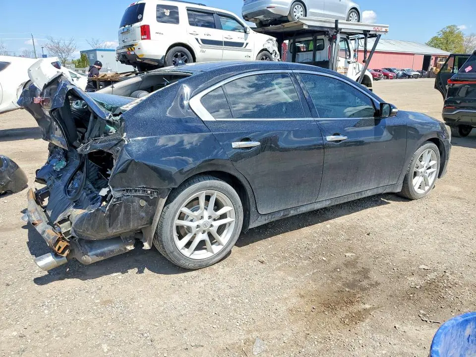 2011 NISSAN MAXIMA 3.5 S  