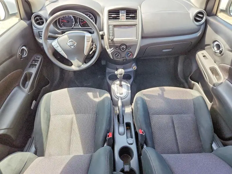 2019 NISSAN VERSA SV  