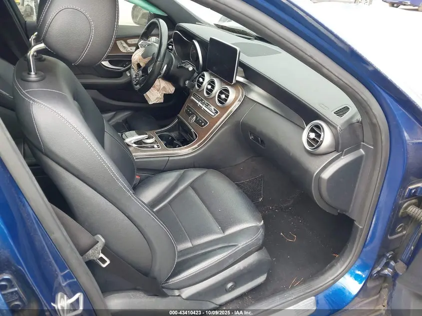 2017 MERCEDES-BENZ C 300 SPORT