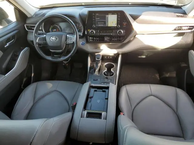 2020 TOYOTA HIGHLANDER HYBRID XLE  