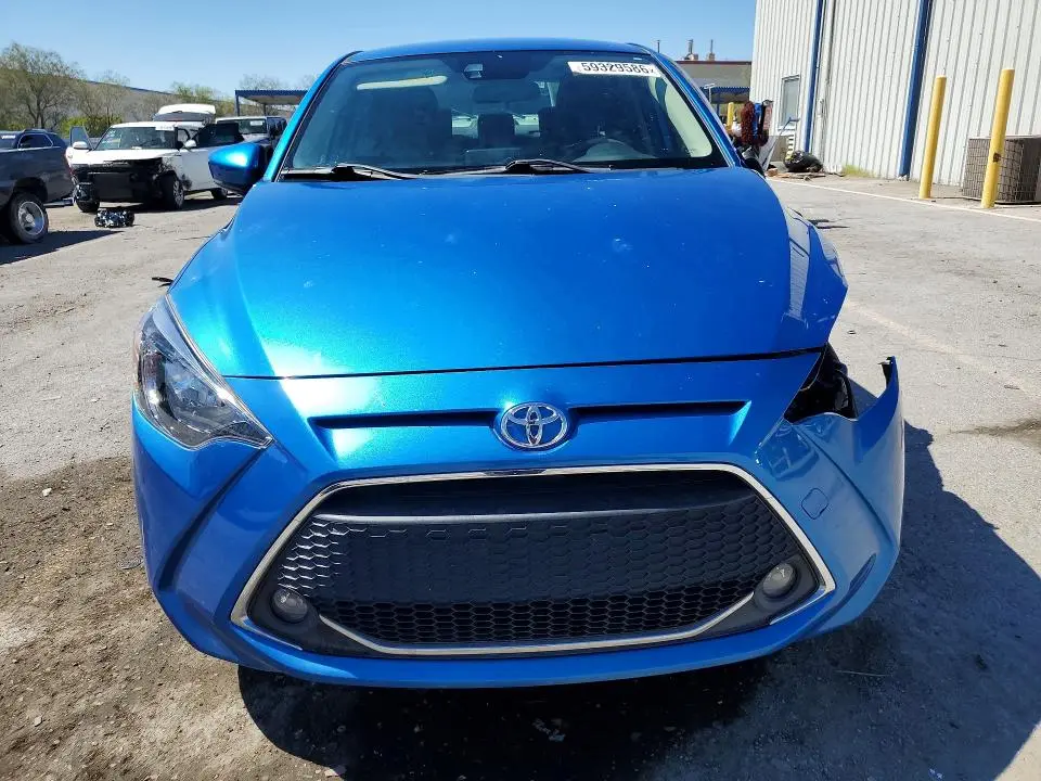2019 TOYOTA YARIS LE  