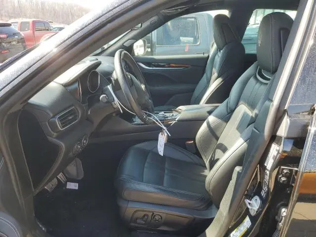 2018 MASERATI LEVANTE SPORT  