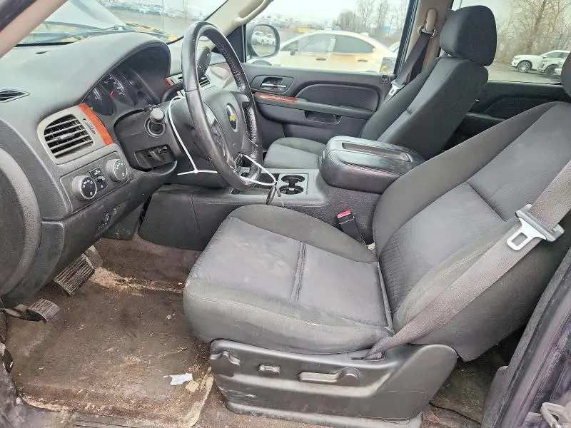 2010 CHEVROLET AVALANCHE LT  