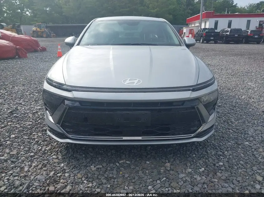 2025 HYUNDAI SONATA HYBRID SEL