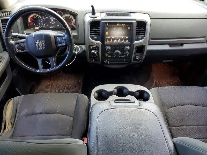 2014 RAM 1500 SLT  