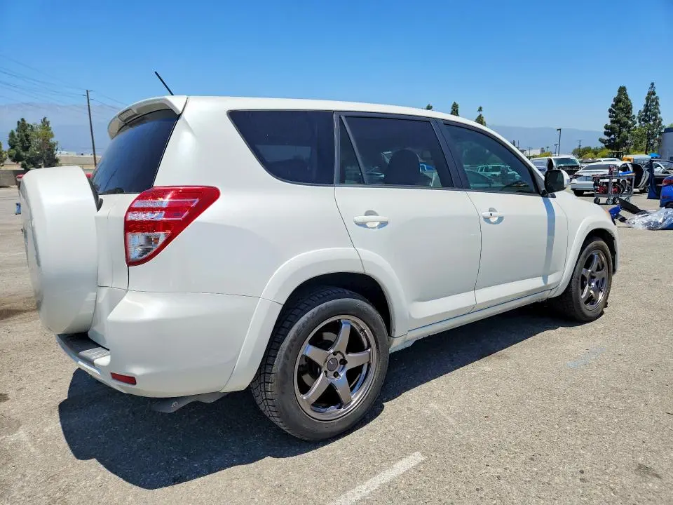 2010 TOYOTA RAV4 LIMITED  