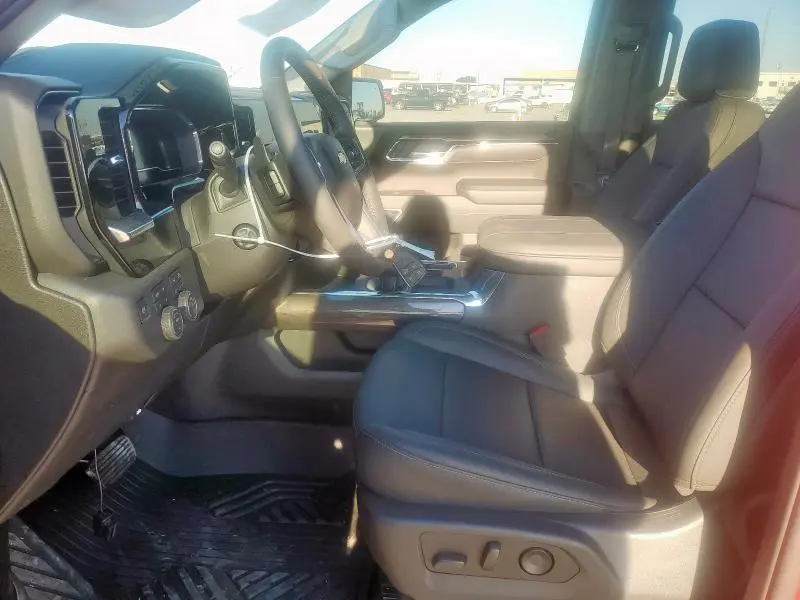 2025 CHEVROLET SILVERADO K1500 LTZ  