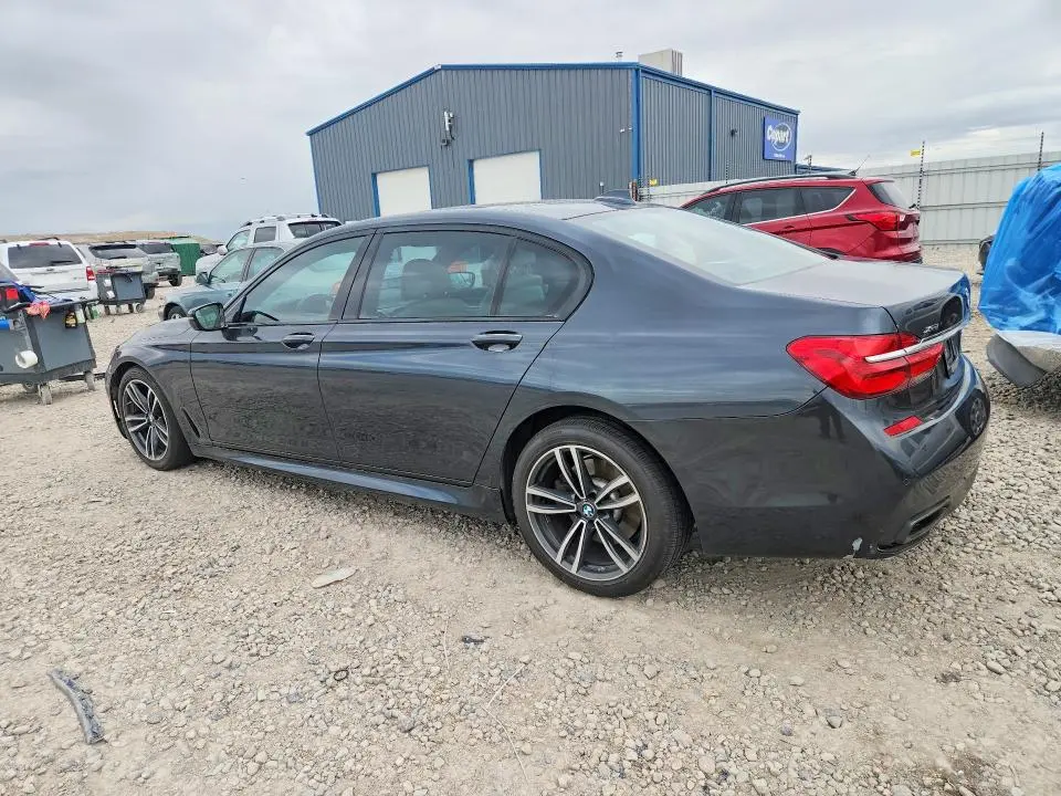 2016 BMW 750 XI  