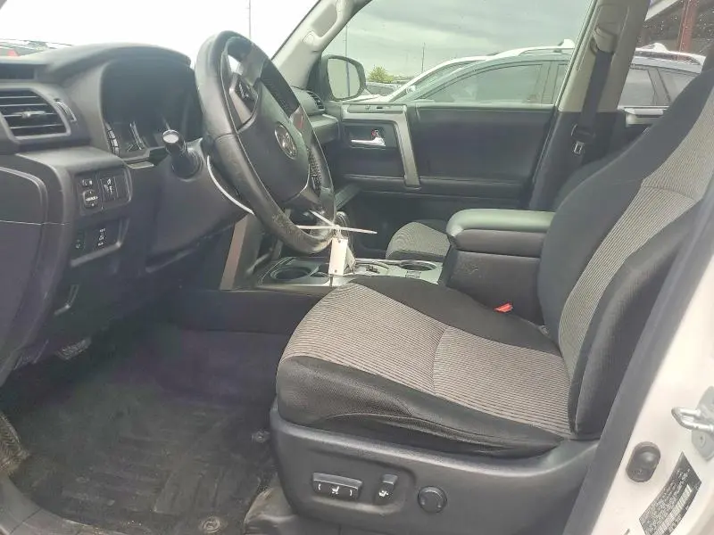 2014 TOYOTA 4RUNNER SR5  