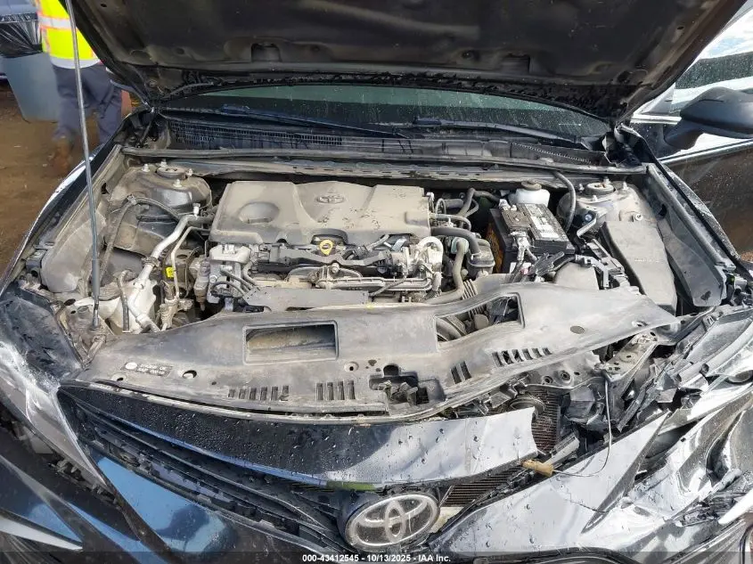 2021 TOYOTA CAMRY LE