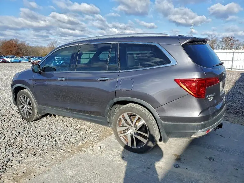 2017 HONDA PILOT TOURING  