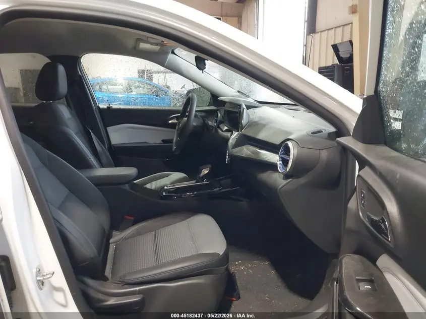 2024 CHEVROLET TRAX FWD LT