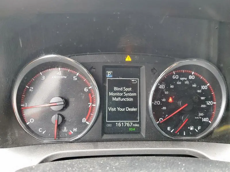 2016 TOYOTA RAV4 SE  
