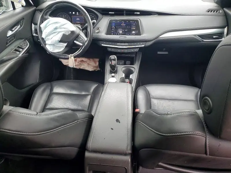 2020 CADILLAC XT4 PREMIUM LUXURY  