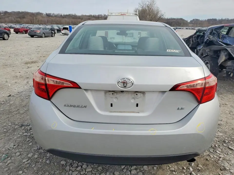 2018 TOYOTA COROLLA LE  