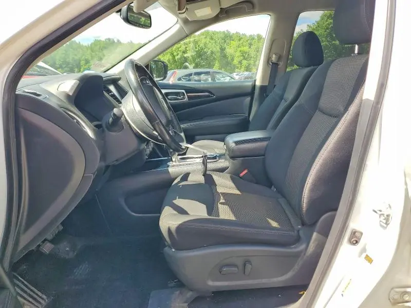 2019 NISSAN PATHFINDER SV  