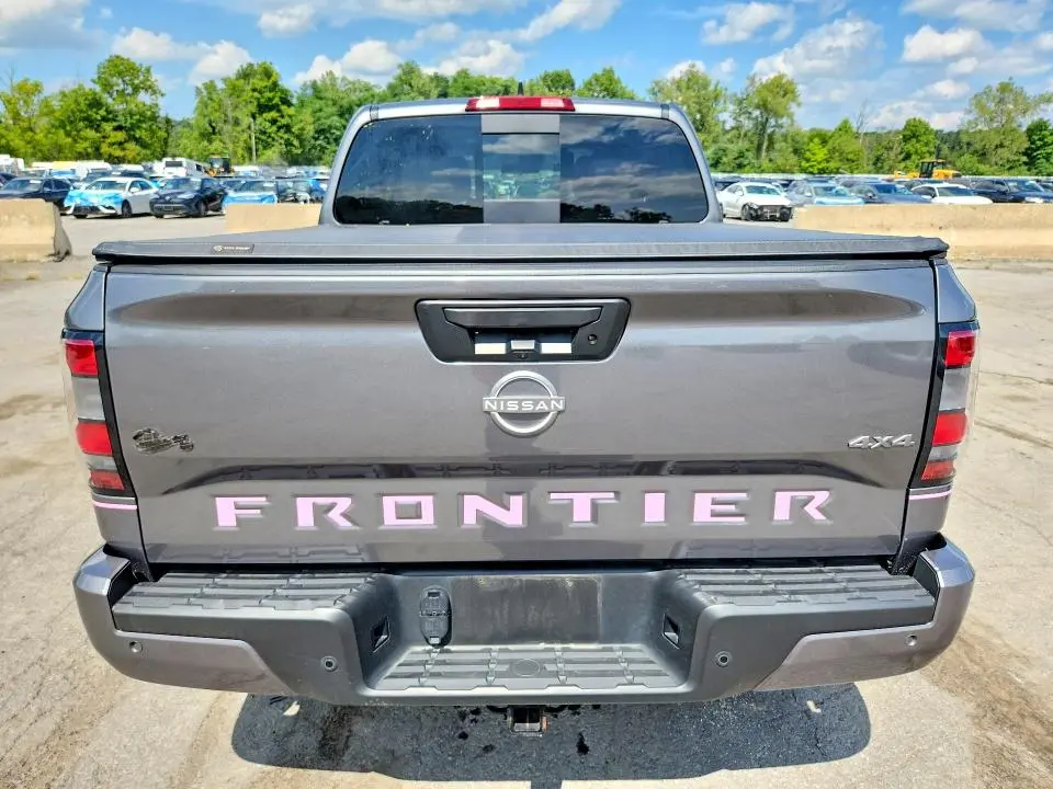 2025 NISSAN FRONTIER SV  