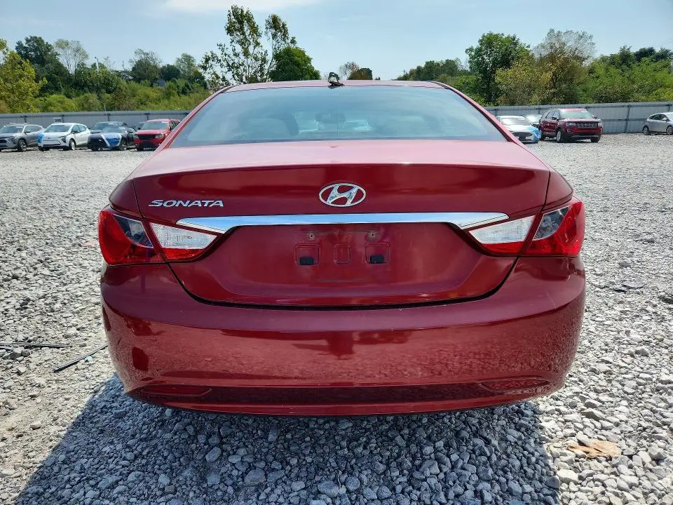 2012 HYUNDAI SONATA GLS  